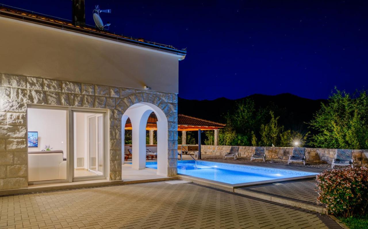 Villa Salvia Zagvozd Exteriör bild